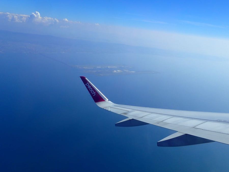 大阪よさらば　関西空港島が見える